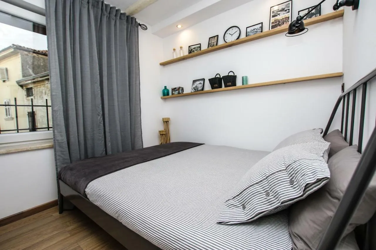 Apartman Kika Porec Apartment